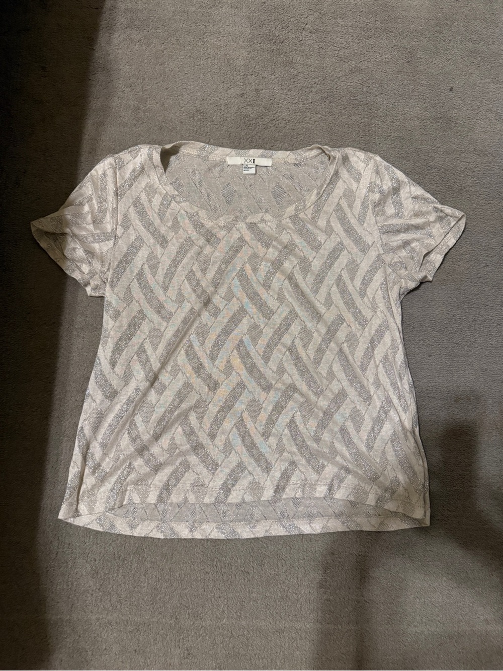 Forever 21 Metallic Geometric Knit Tee Cream Silver L